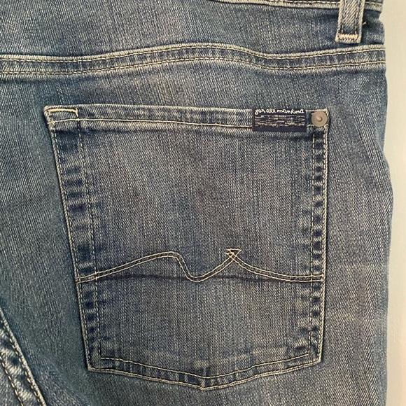 7 for all mankind size 32 jeans. Seven for all mankind Capri style.  Okay shape - Picture 4 of 7